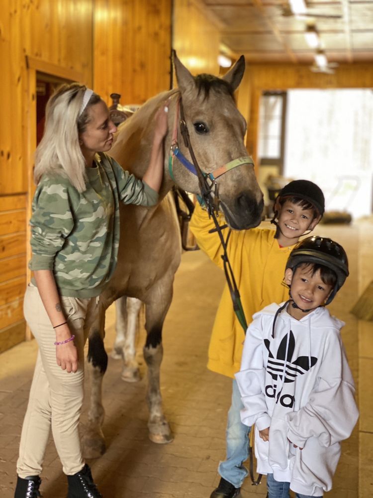 Horse Riding @ Bridle Hill Farm » Golden Horde Farm